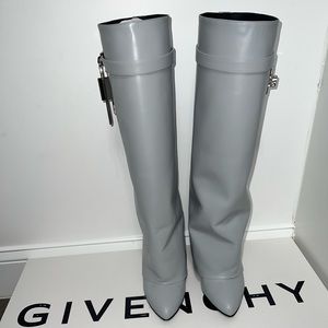 GIVENCHY SHARK BOOTS SIZE 39 GRAY
